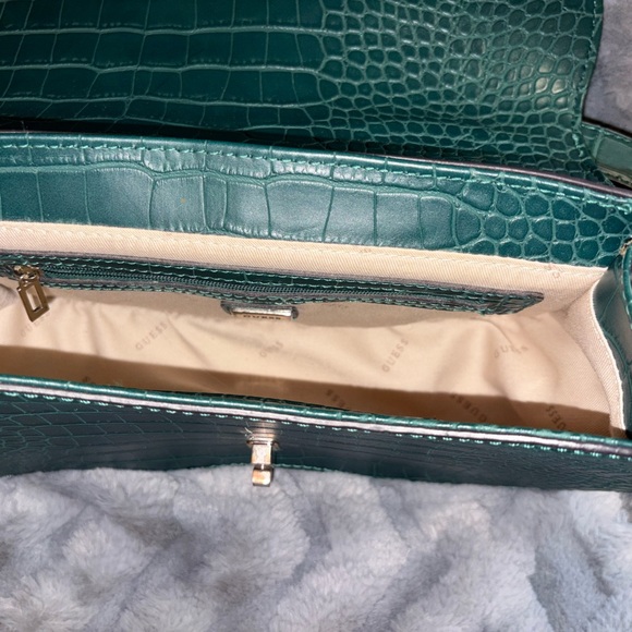 Guess Elegant Teal Crocodile-Embossed Women's Bag - Picture 6 of 8